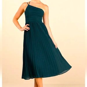 NWOT Lulus Wondrous Muse Emerald Dress